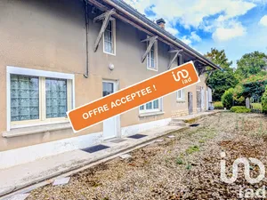 Maison de campagne à Omey (51240)