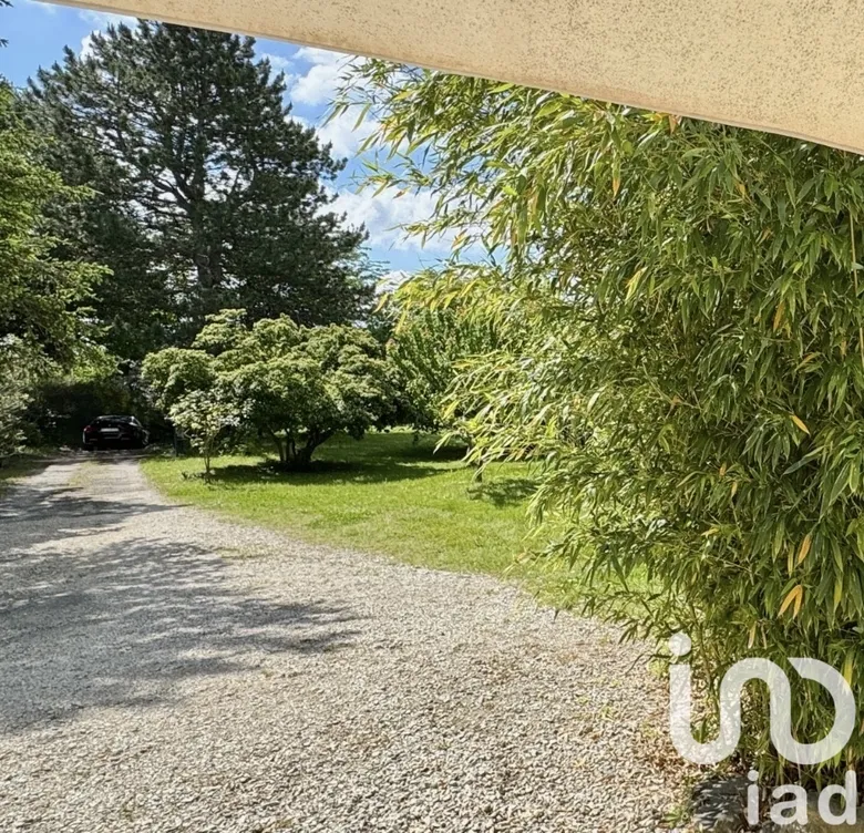 Terrain 350 m² · à Aubignan · 98 500 €