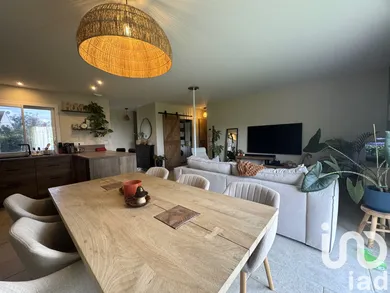 Detached house in Lumigny-Nesles-Ormeaux (77540)