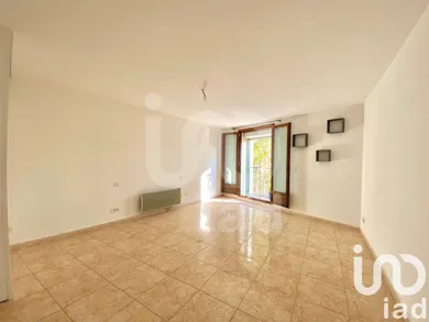 Maison de village à Loupian (34140)