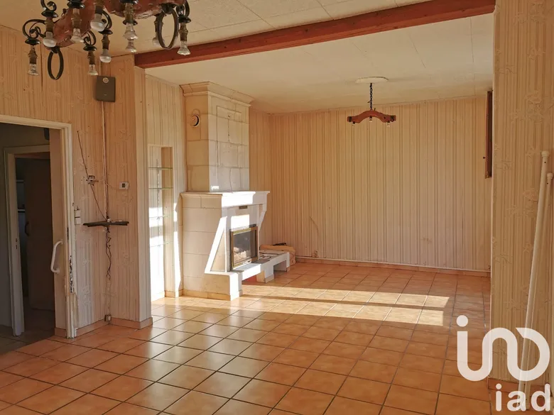 Maison 4 pièces 93 m² · à Coutras · 92,5 m² · 120 000 €