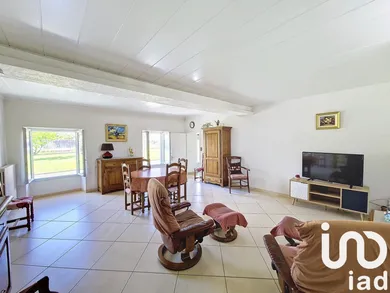 Longère à Essarts-en-Bocage (85140)