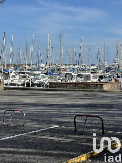 Parking at Saint-Cyprien (66750)