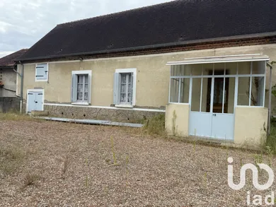 Maison de campagne à Bourbon-Lancy (71140)