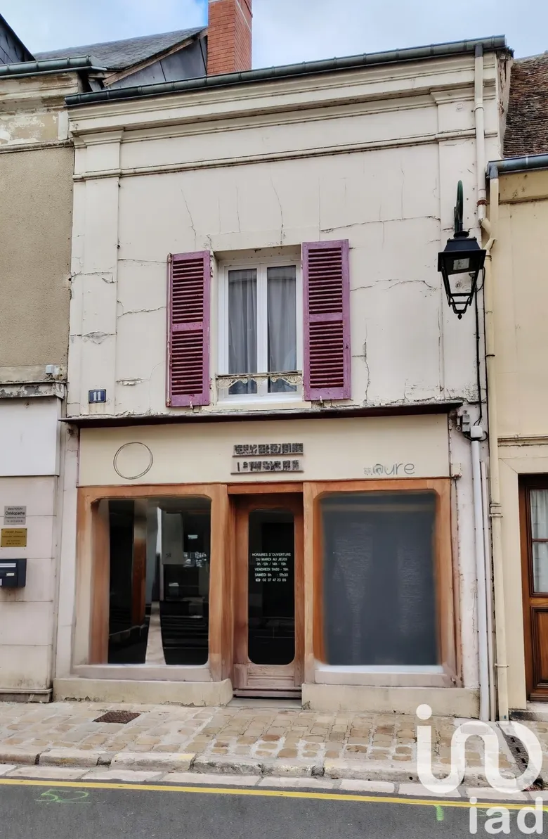 Immeuble 3 pièces 115 m² · à Bonneval · 115 m² · 128 000 €