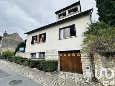 Maison à Saint-Arnoult-en-Yvelines (78730)