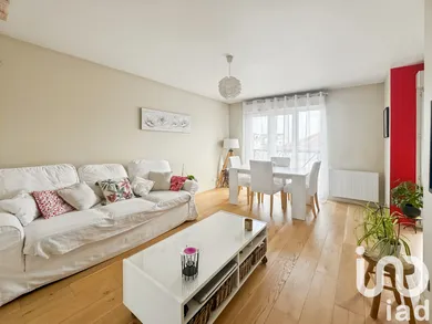 Appartement à Vaujours (93410)