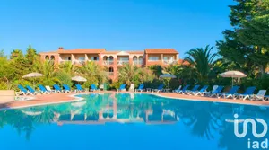 Appartement à Hyères (83400)