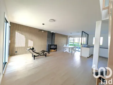 Maison à Combourg (35270)