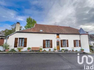 House at Chaltrait (51130)