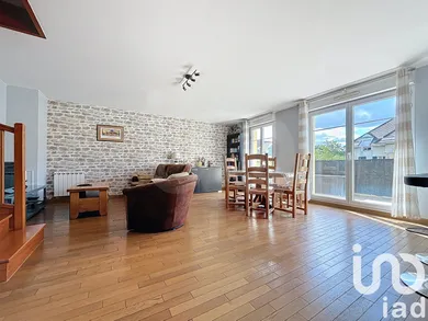 Duplex à Émerainville (77184)