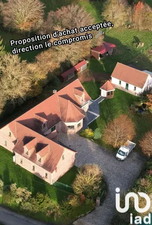 Demeure à Humières (62130)