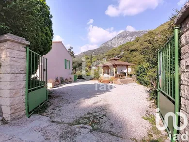House in Menton (06500)