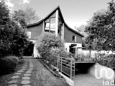 Maison d'architecte à Vaucresson (92420)