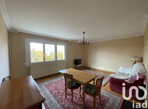 Apartment at Sens (89100)