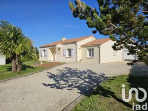 House at Saint-Philbert-de-Grand-Lieu (44310)