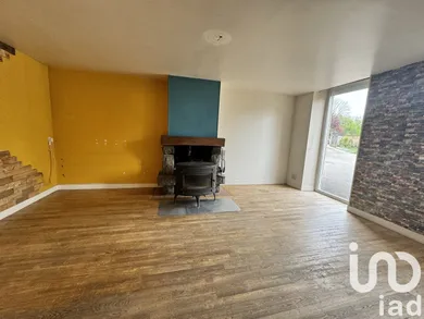 Immeuble à Mortrée (61570)