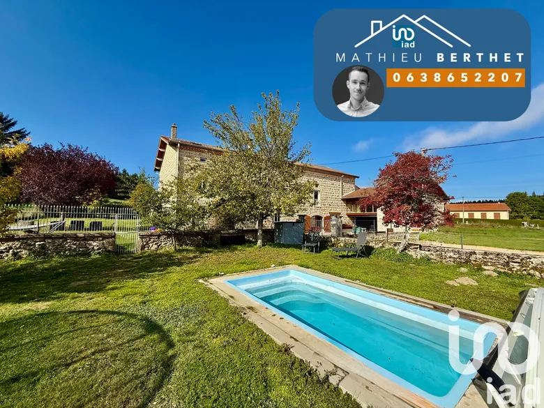 Maison 5 pièces 143 m² · à Usson-en-Forez · 143 m² · 369 000 €