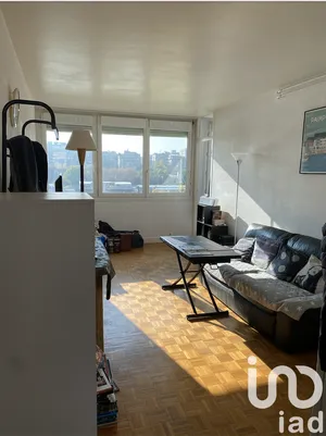 Apartment at Courbevoie (92400)