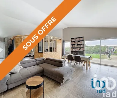 House in Saint-Maixent-de-Beugné (79160)