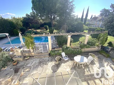 Maison à Carpentras (84200)