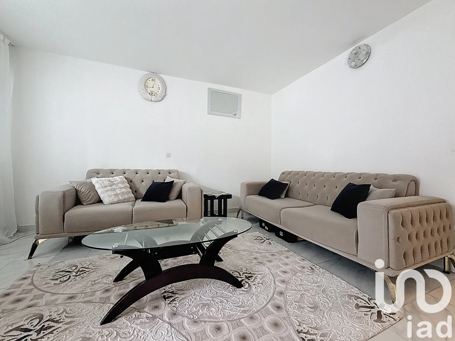 Vente appartement à Les Mureaux (78130) : appartement 3 pièces 64 m² — 2