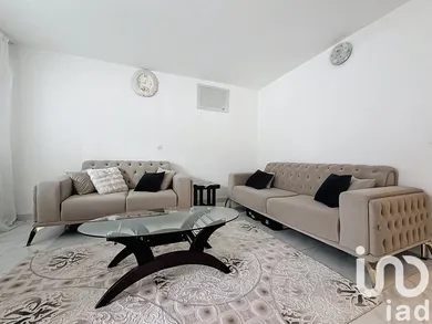Appartement à Les Mureaux (78130)