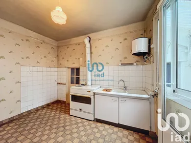 Townhouse in Château-Renard (45220)