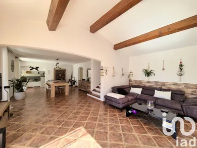 House at Lorgues (83510)