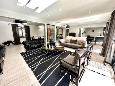 House in Le Plan-de-la-Tour (83120)