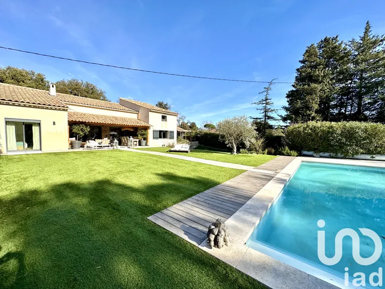 Maison 8 pièces 283 m² · à Le Plan-de-la-Tour · 283 m² · 1 597 000 €
