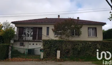 Village house in Villefagnan (16240)