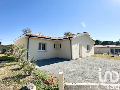 House in Léognan (33850)