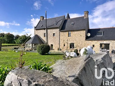 Manor in Ploumagoar (22970)