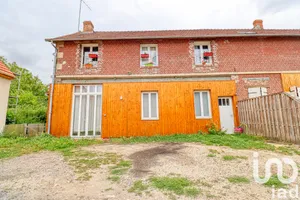 Apartment at Cires-lès-Mello (60660)