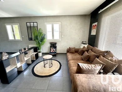 Traditional house in Manduel (30129)