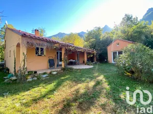 House at Casteil (66820)