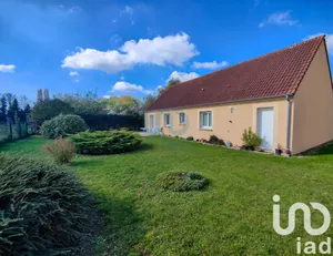 Detached house at Cuy (89140)