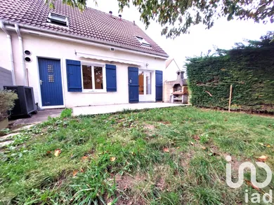 Detached house in Brie-Comte-Robert (77170)