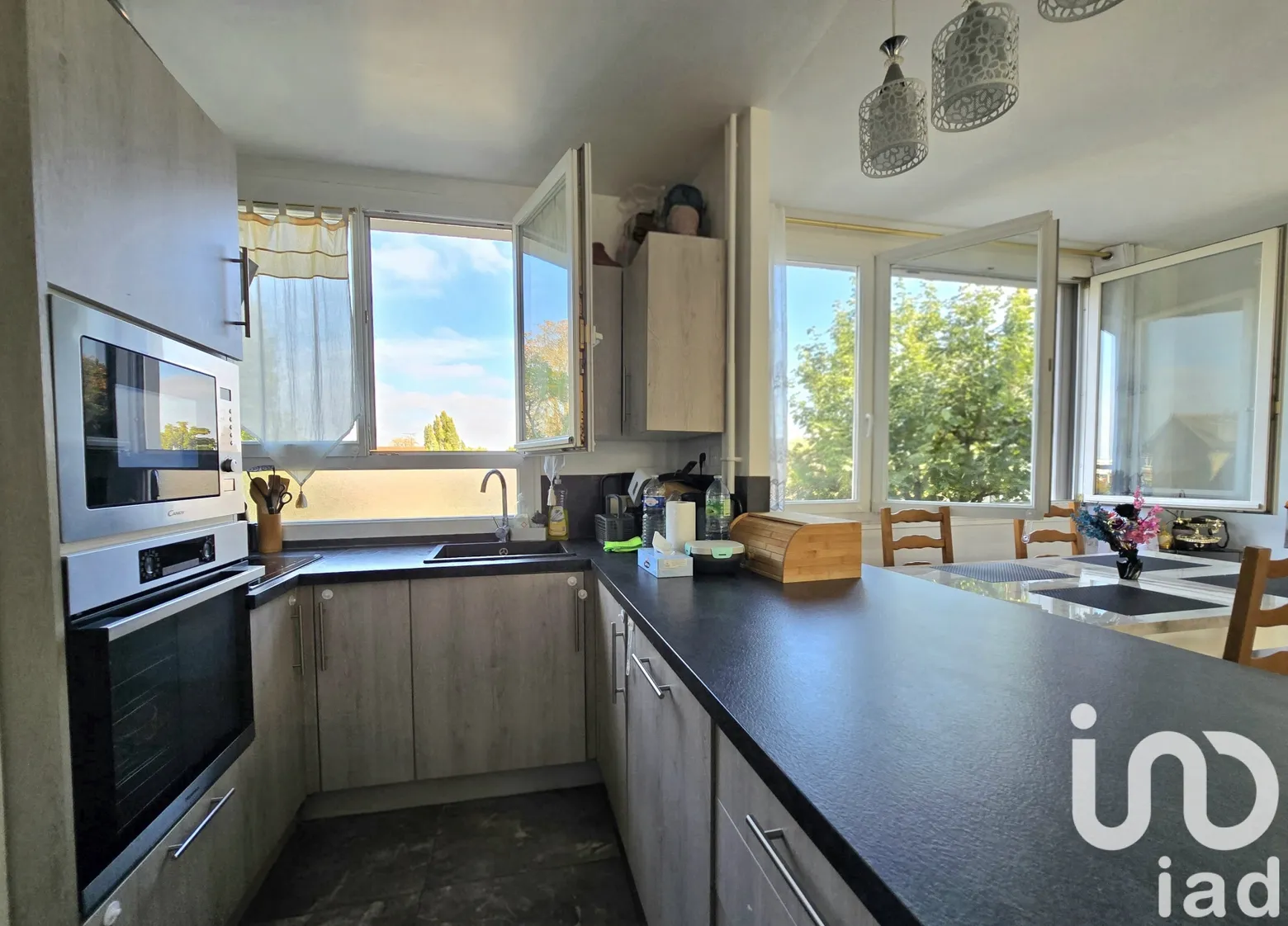 Vente appartement à Le Raincy (93340) : appartement 4 pièces 67 m² — 3