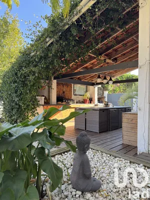 Maison à Saint-Médard-en-Jalles (33160)