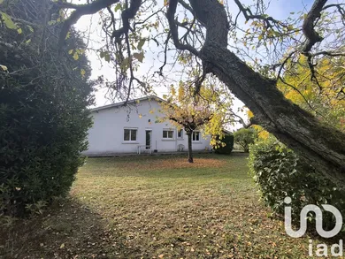 House in Pineuilh (33220)