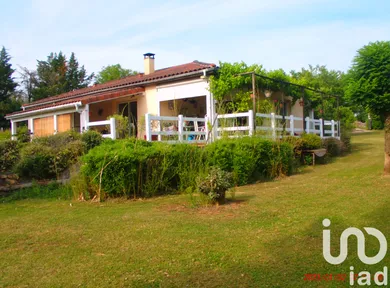 Maison de village à Reyrevignes (46320)