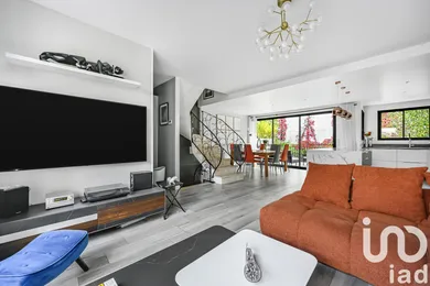 House at Bois-Colombes (92270)