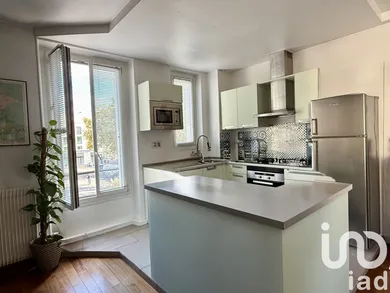 Apartment in Neuilly-Plaisance (93360)