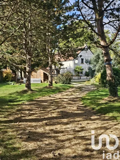 House at Saint-Rémy-de-la-Vanne (77320)