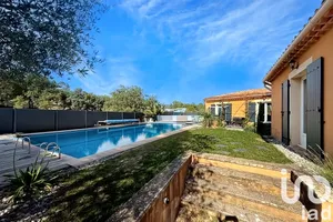 Maison à Mirabeau (84120)