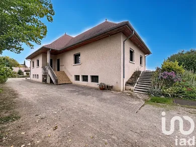 Traditional house in Genas (69740)