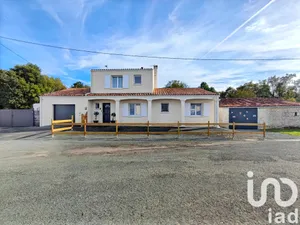 Maison à Puyrolland (17380)