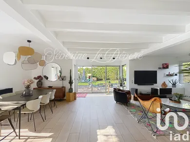Maison d'architecte à Saint-Prix (95390)